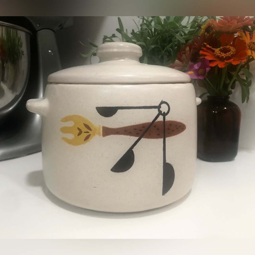 West Bend Mid Century Bean Pot